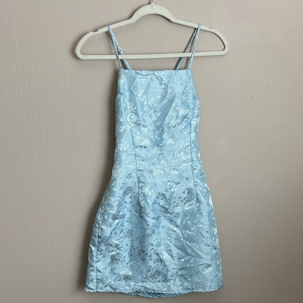 Lucy In the Sky- Light Blue Floral Satin Dress size small